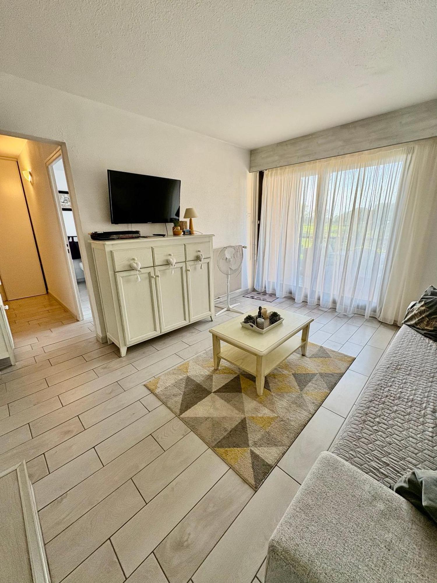 Saint Cyprien Golf View 2 Bedrooms Apartment , 900 M From The Beach Saint-Cyprien (Pyrenees-Orientales) Exterior foto